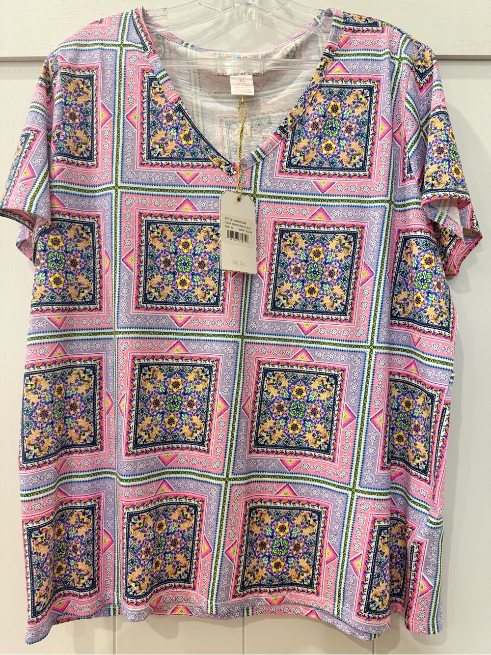 Vibrant Pink & Lavender Boho Tile Print V-Neck Top NWT